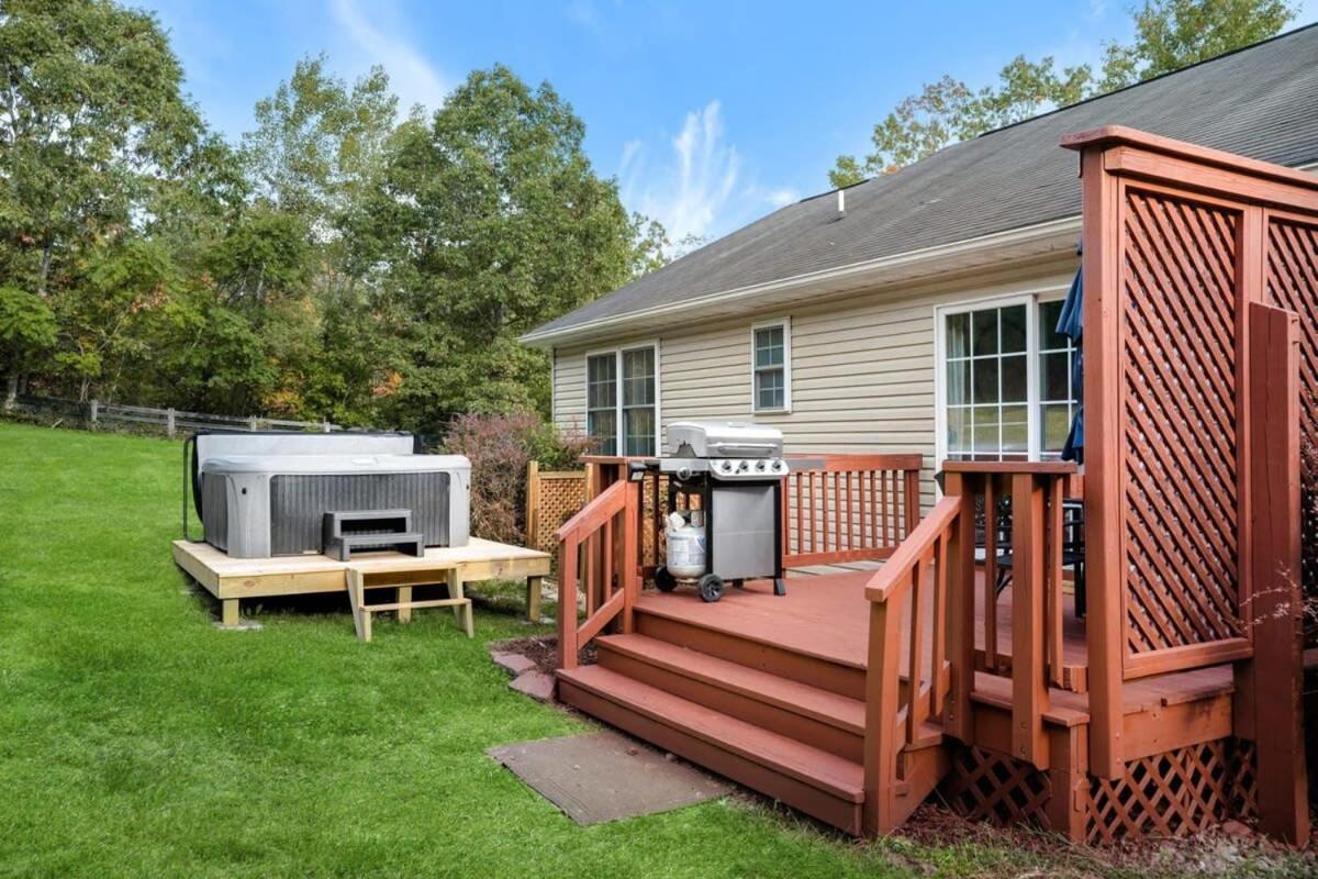 Modern Decor, Hot Tub, Fire Pit & River Access! Luray Exterior foto